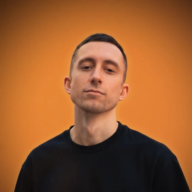 Артем Сотников